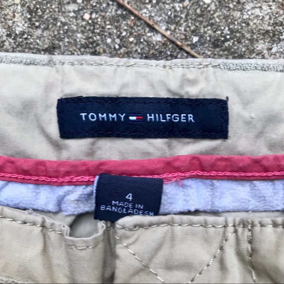 y2k tommy hilfiger mini cargo skirt ❤️🔥 low rise, 6 pockets, and a belt! - Picture 4 of 4